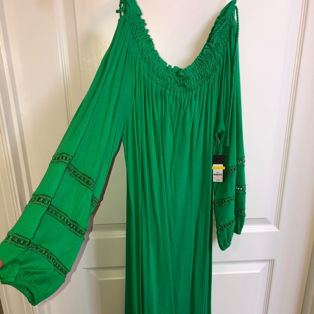 crown & ivy off-the-shoulder dress